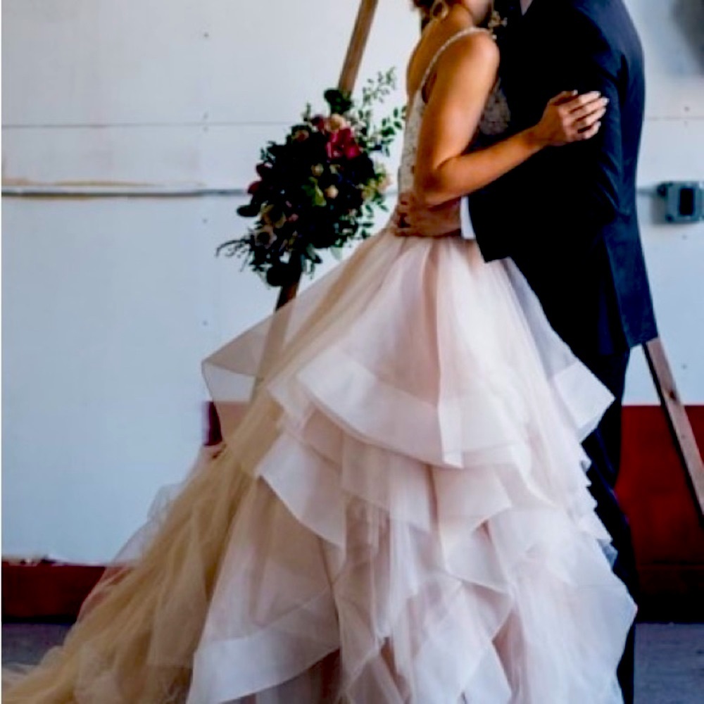 Just Some Wedding Ideas Inspiration Etc, Cause I Hoard Too Much Digitally - Picture 6 of 10
